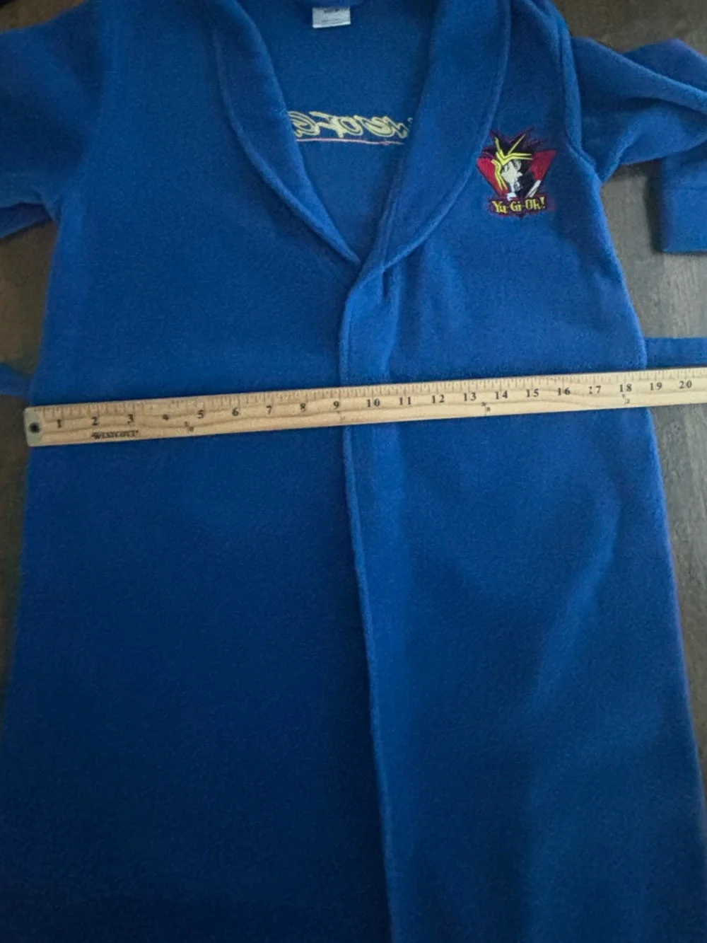 Vintage 1996 Yu-Gi-Oh! Youth Medium Robe